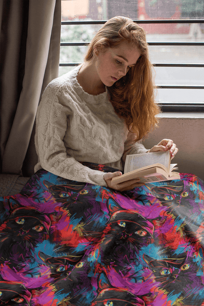 Urban Graffiti Cat on Fleece Sherpa Blanket - Home Decor - JumpingDots