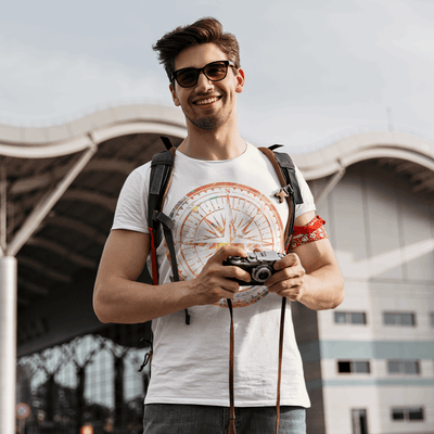 Adventure Compass T-Shirt - T-Shirt - JumpingDots